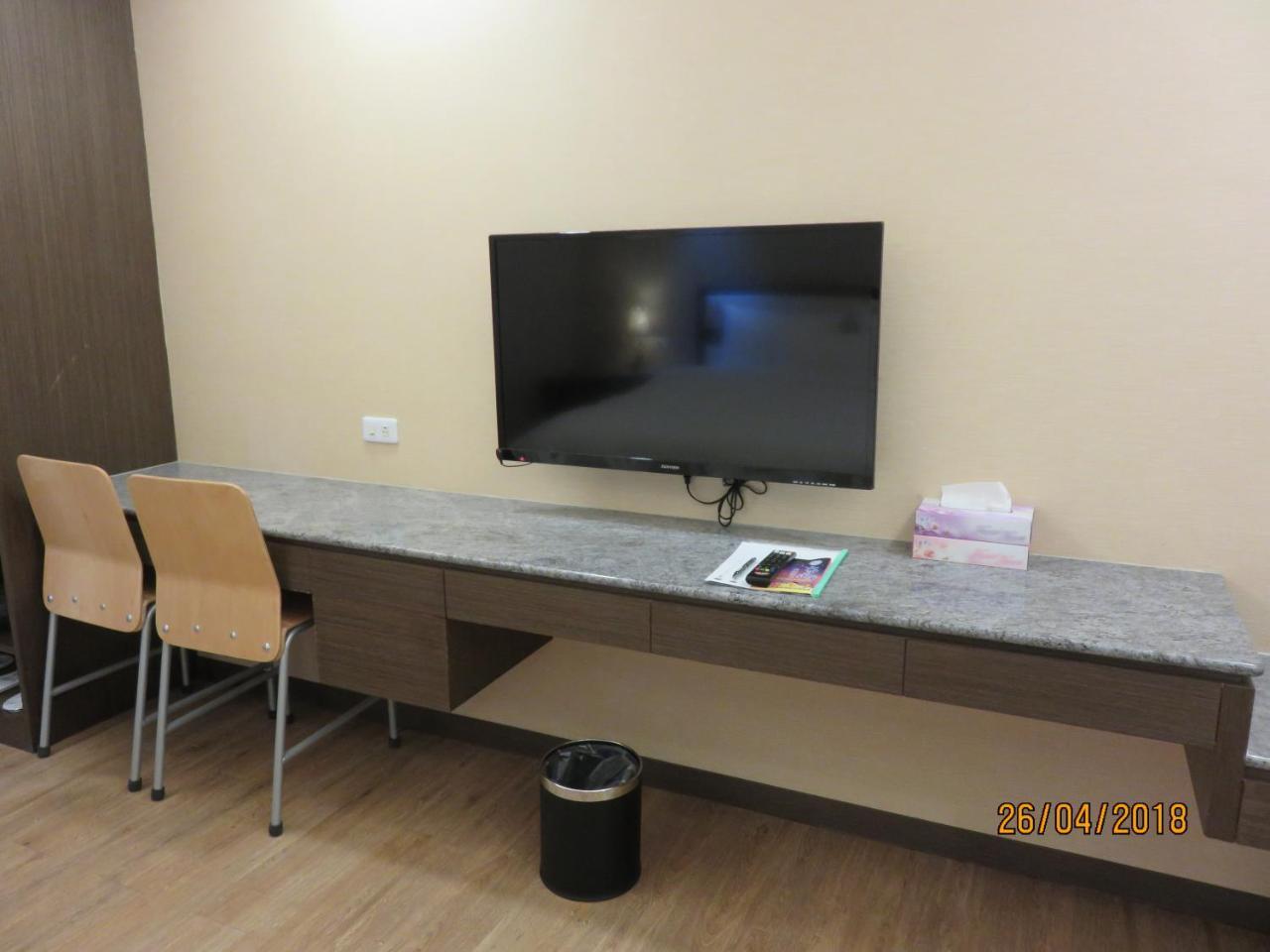 Mao Hua Motel Taichung Eksteriør bilde